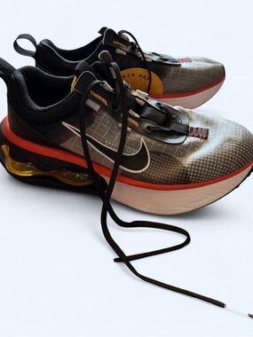 Nike Air Max Trainer - Gray, Black & Orange Accents Brand New!